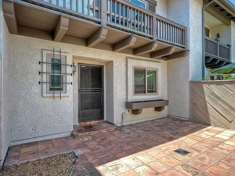 6805 Briarwood Dr — Photo 26