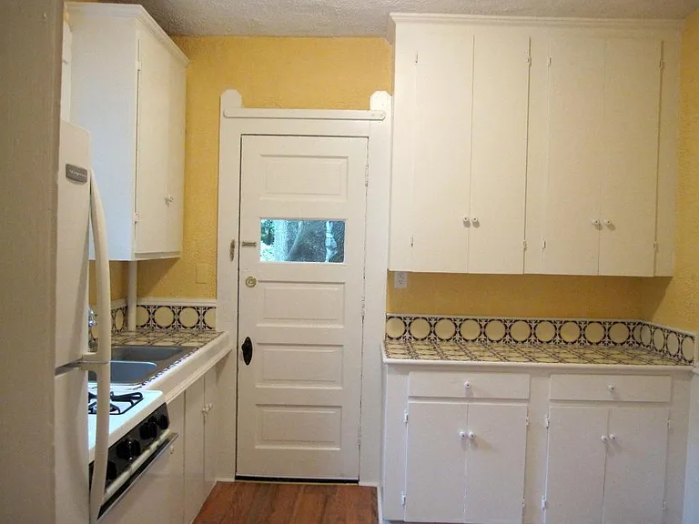 431 Spring St — Photo 7