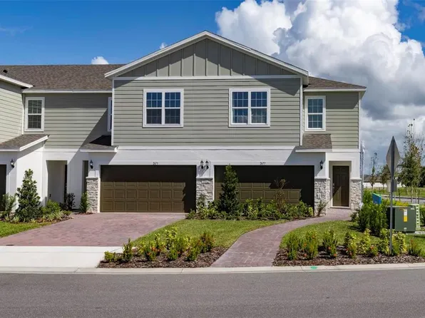 2584 Starry Point St, Cloud, FL 34769