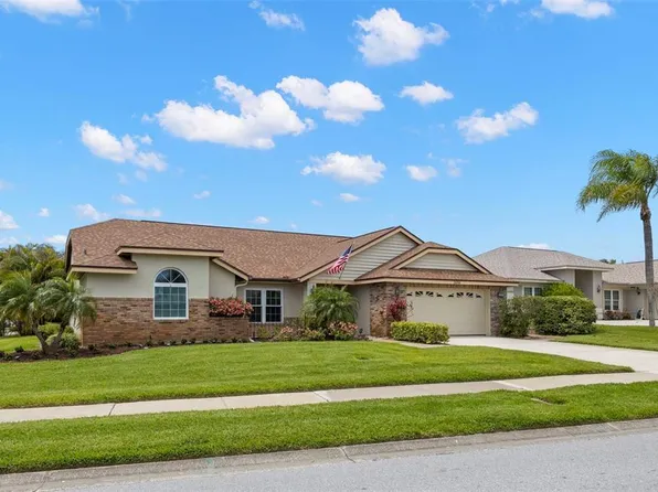 2686 Scobee Dr, Palm Harbor, FL 34683