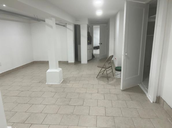 (undisclosed Address)