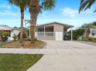 1052 Diamond Lake Cir, Naples, FL 34114