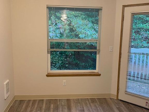 5th image of 4004 SW Beaverton Hillsdale Hwy #4022