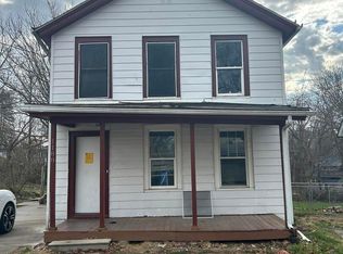 1188 23rd St, Moline, IL 61265