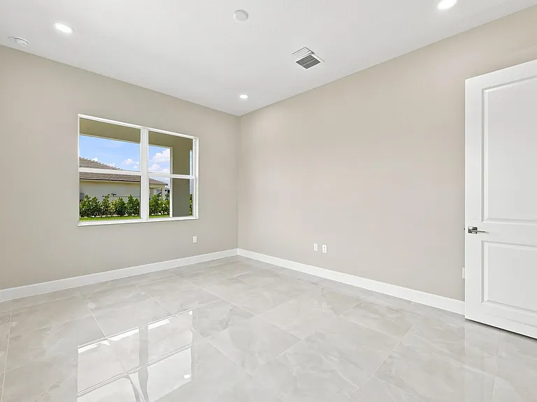 15093 Wildwood Cir — Photo 59