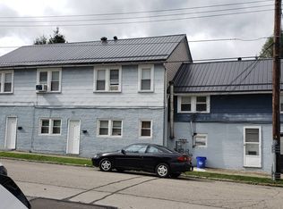28 S 6th St, Sharpsville, PA