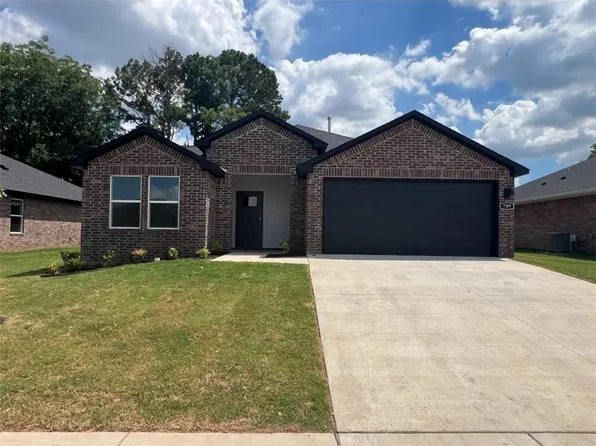 709 Picard Ave, Lowell, AR 72745