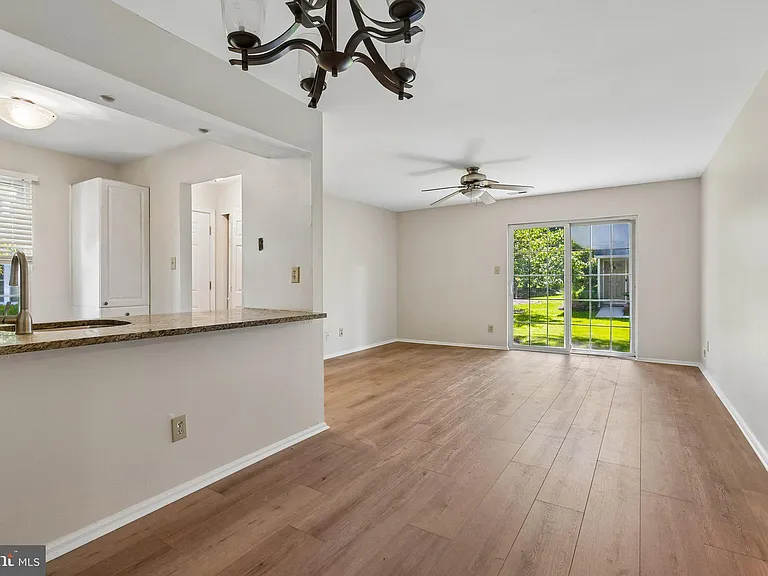 203 Sedgefield Dr #A — Photo 11