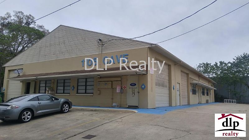 1st image of 1105D Cave Ave