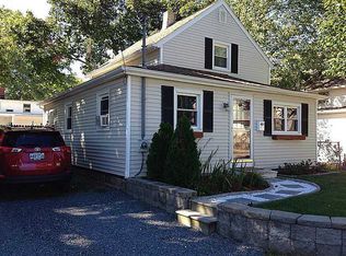 85 Logan St, Warwick, RI 02889