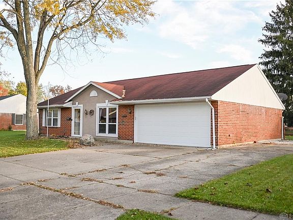 2nd image of 1228 Warwick Dr