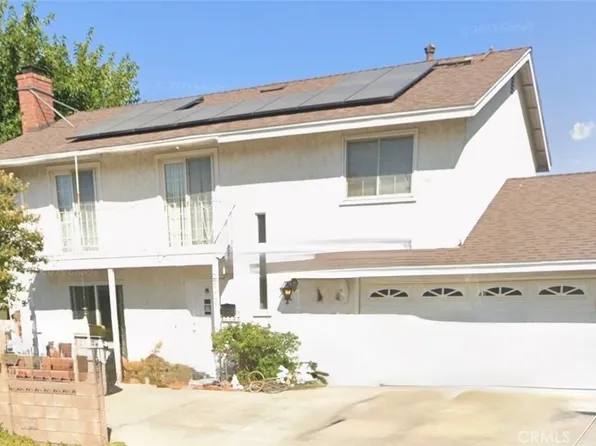 27727 Stardale Dr, Santa Clarita, CA 91350