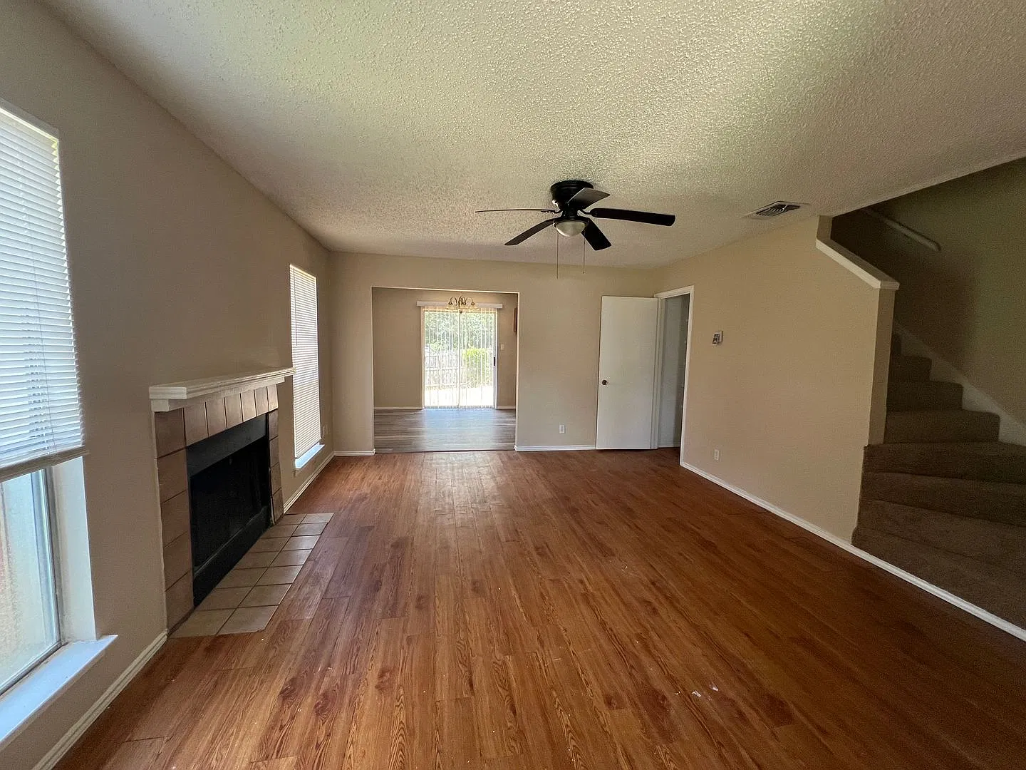 7026 Silver Canyon, San Antonio, TX 78244 — Photo 4