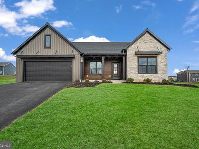 10 Family Dr, Carlisle, PA, 17015