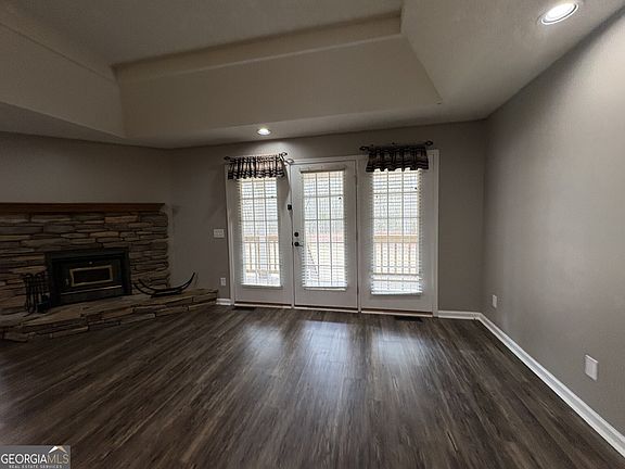 4th image of 5081 Marshall Mill Rd