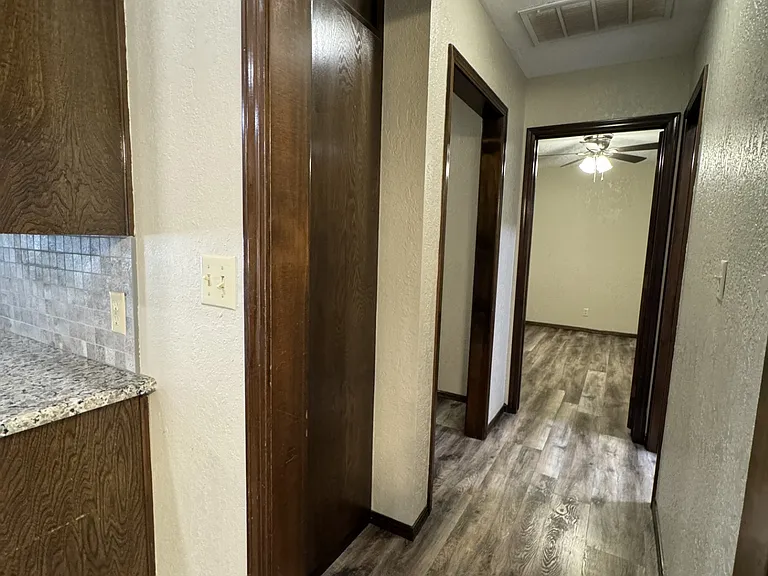 1414 Quail Creek Dr — Photo 112