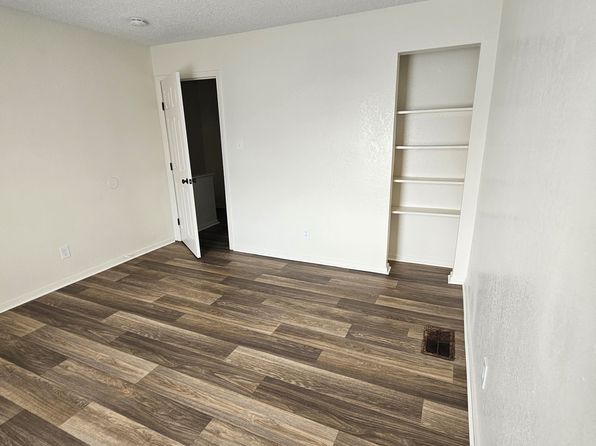 1250 24th St SE #1250