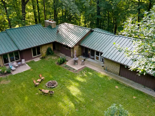 275 N Buffalo Hill Rd, Martinsville, IN 46151