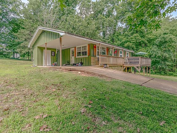 3rd image of 407 Dove Ln