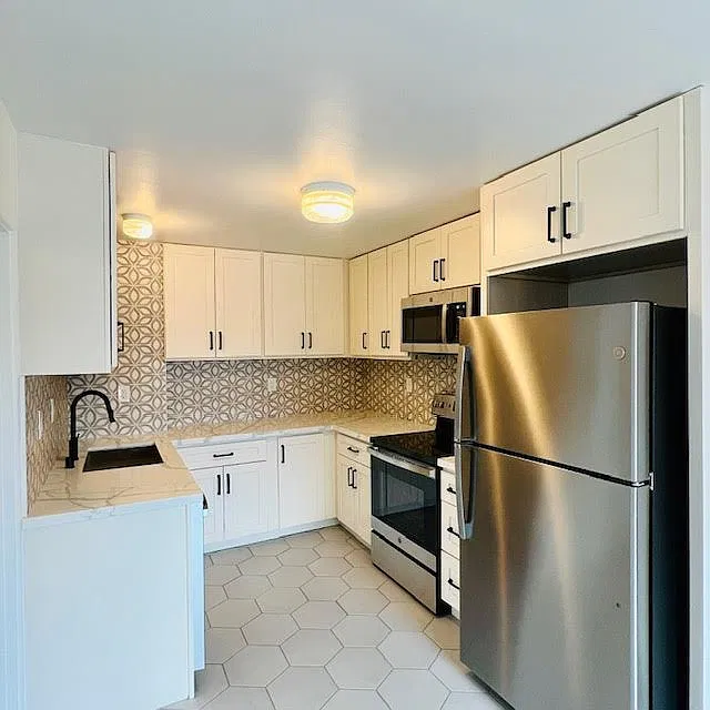 2 bed, 1000 sqft, $2,895 — Photo 4