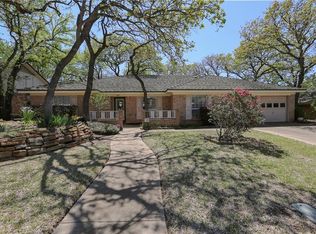 409 Heather Ln, Hurst, TX 76054