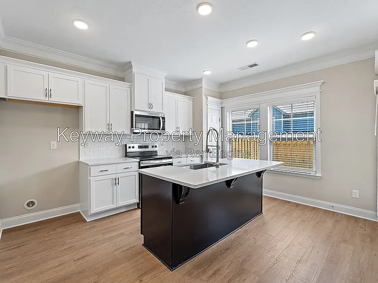 1119 Jolly Ln — Photo 7