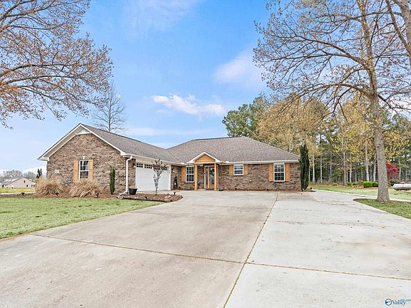 3rd image of 25433 Drawbaugh Rd