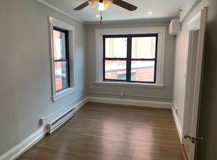 302 North St APT 2F, Boston, MA 02113