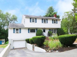 274 Hardy Pond Rd, Waltham, MA 02451