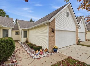 9438 Linda Dr, Davison, MI 48423