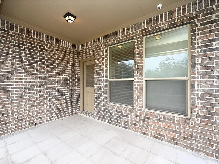 23919 Villa Lisa Dr — Photo 20