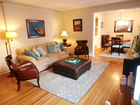 4th image of 20 N Broadway APT B307