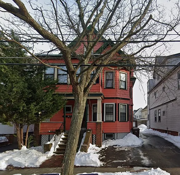 52 Glendale St #1 — Photo 2