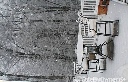 Love outdoors, love deck up 1 story
						:
						Trex decking runs length of house, two-tiers backing to woods, Lots of privacy.