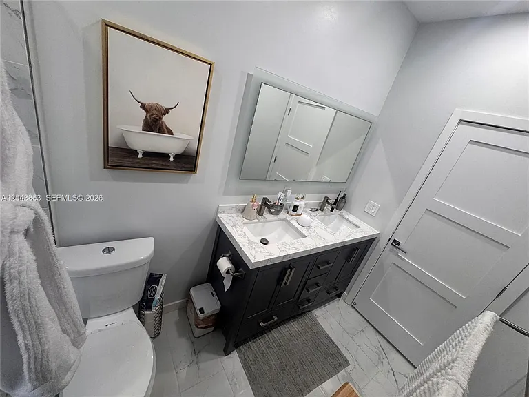 15376 SW 13th Ter — Photo 31