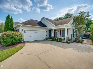 130 Devonshire Ave, Johnson City, TN 37601