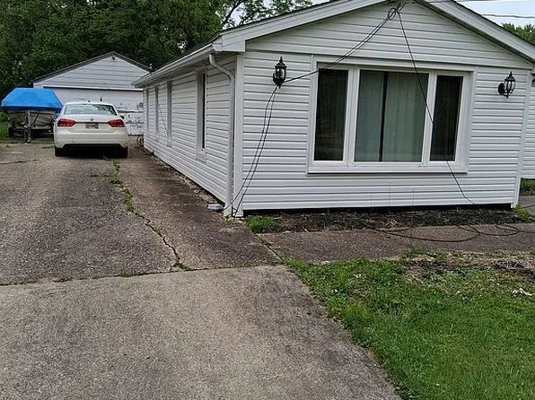 41770 Ethel Dr, Elyria, OH 44035