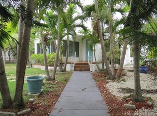 160 SW 28th Rd, Miami, FL 33129