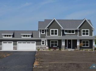 10895 Skipping Stone Ln, Grand Rapids, MI 49534