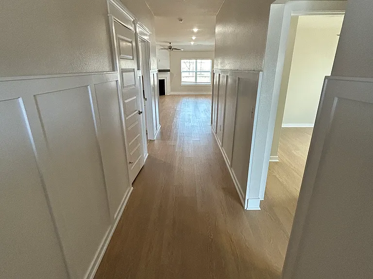 510 Wagon Wheel Rd — Photo 7
