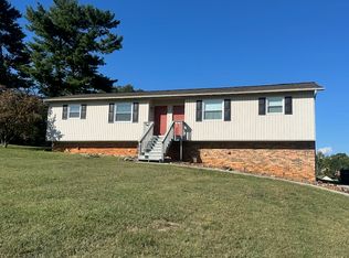 1184 Grand Dr, Morristown, TN 37814