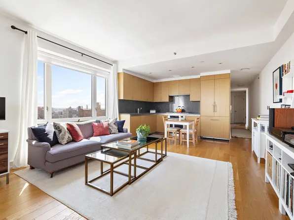 1280 Fifth Avenue 19E image 2 of 11