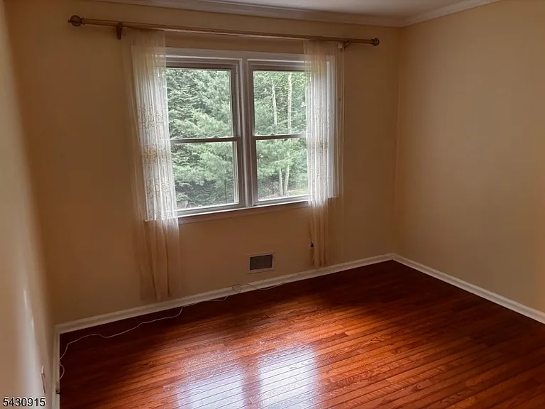 68 Meadowbrook Rd — Photo 13