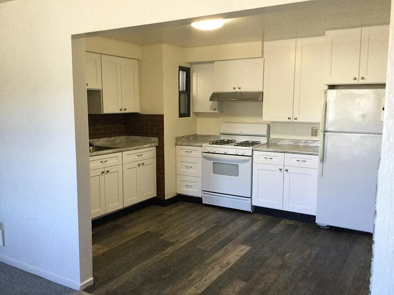 345 Regis Ave #2 — Photo 7