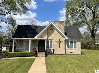 504 W Main St, Oak Grove, LA 71263