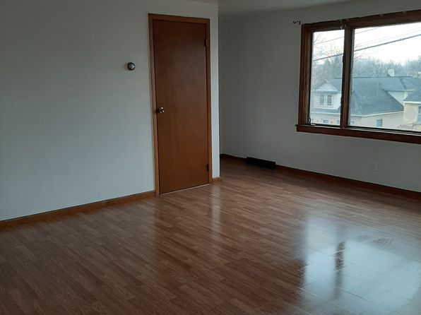 517 Stafford Ave FLOOR 2
