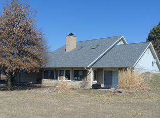 10705 NE 292nd St, Cameron, MO 64429