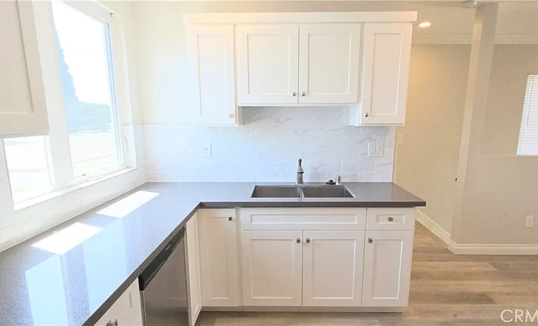 10824 Long Beach Blvd — Photo 10