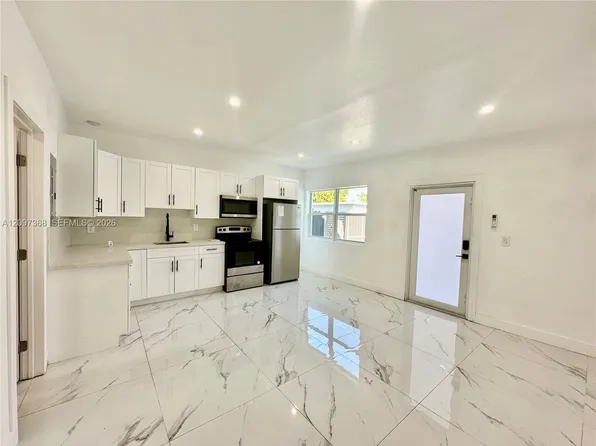 1700 Thomas St Unit 1, Hollywood, FL 33020