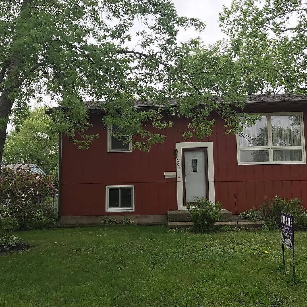 607 Westwind Dr photo 1